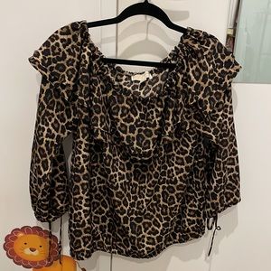 Michael Kors leopard print top elastic shoulders (can wear off shoulders)